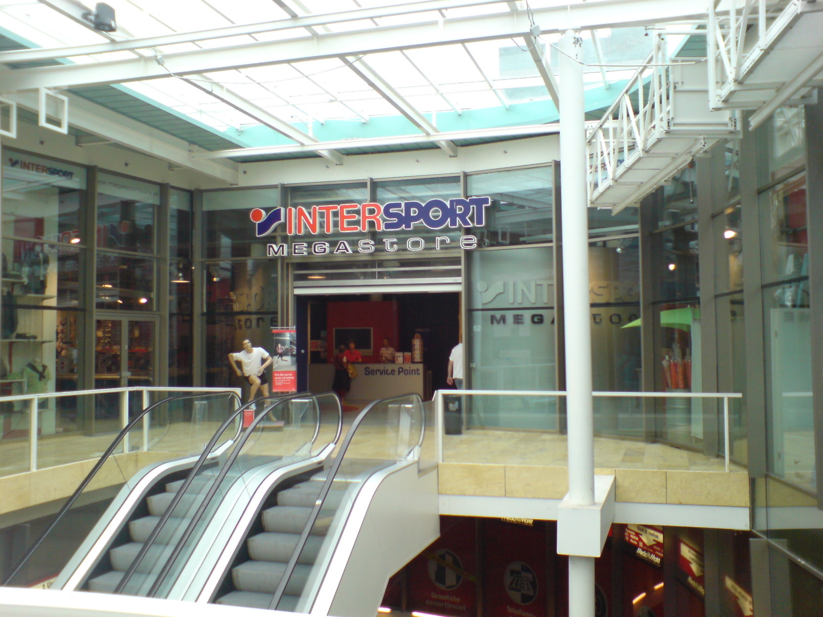 klassiek Eik Ga trouwen File:Intersport Megastore Groningen.jpg - Wikimedia Commons