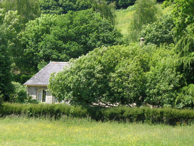 File:Lustleigh Railway Station - geograph.org.uk - 1472848.jpg