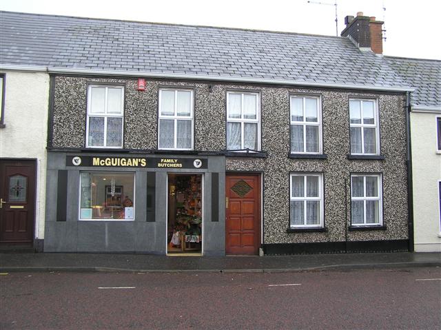 File:McGuigan's, Fintona - geograph.org.uk - 1069124.jpg