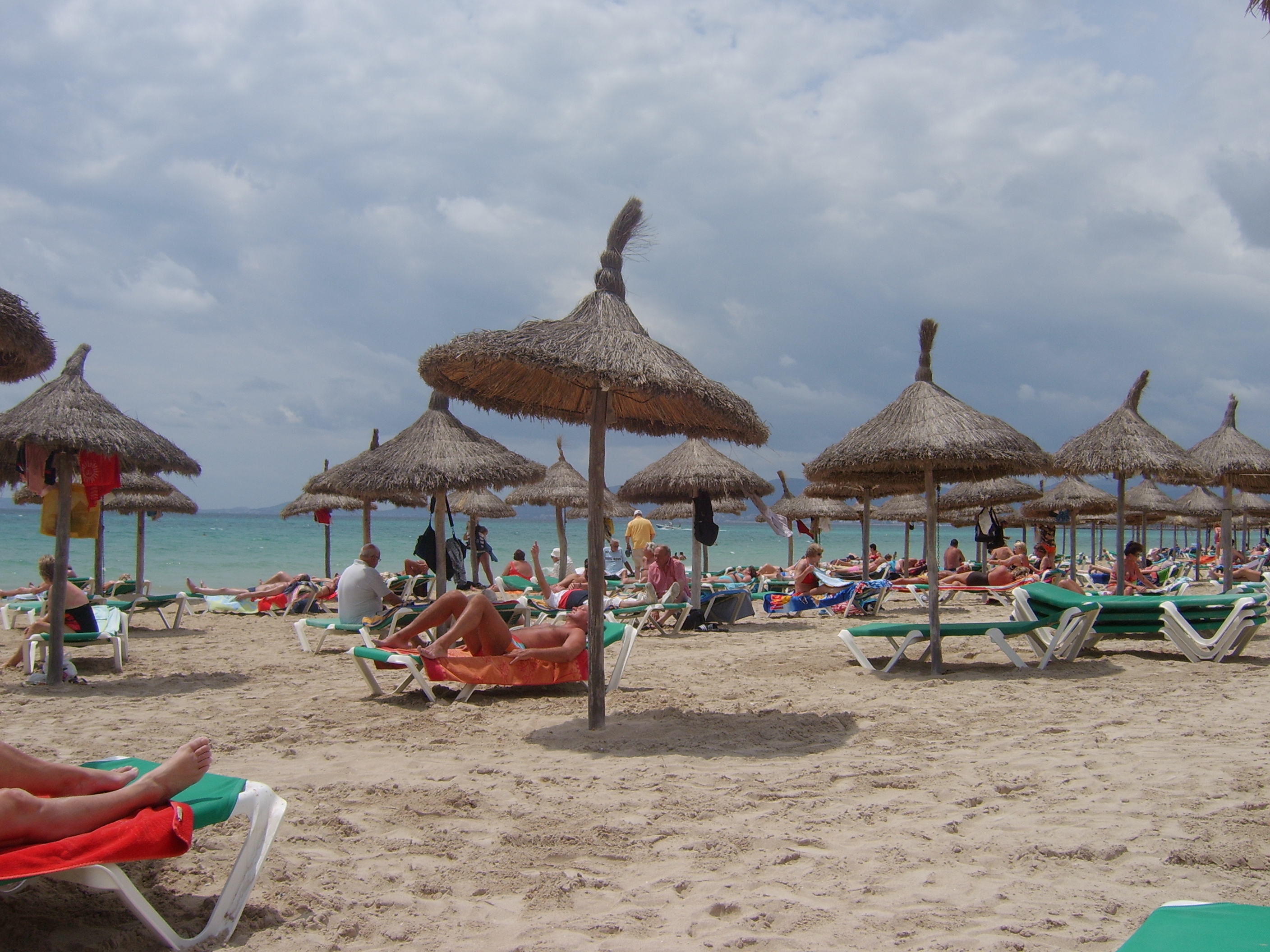 12 Mejores Destinos de Vacaciones de Playa en España 1