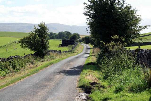 File:Rural road - geograph.org.uk - 1481763.jpg