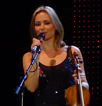 File:Sharon Corr.png