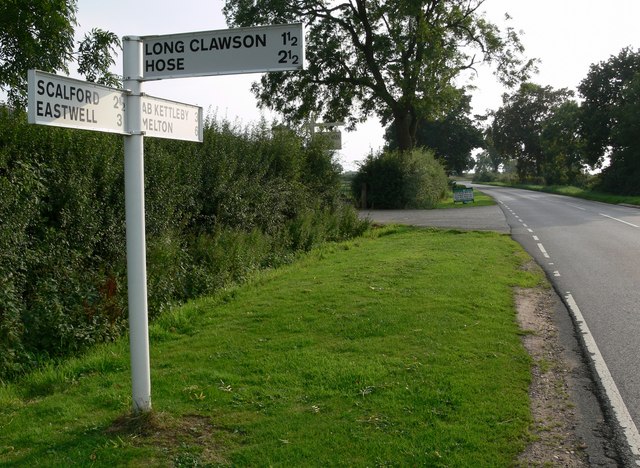 File:Signpost along Clawson Lane - geograph.org.uk - 959553.jpg