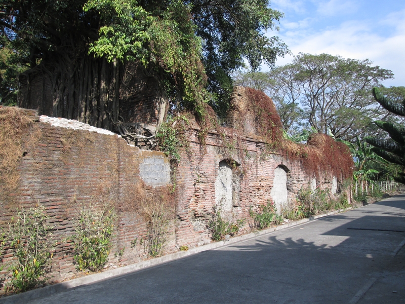 File:Versoza House Ruins 1.JPG