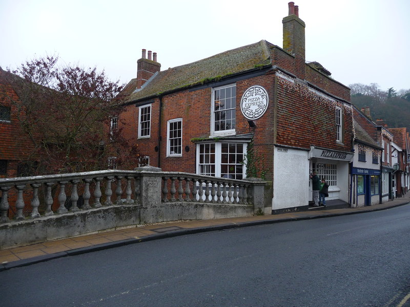 File:Winchester - Pizza Express - geograph.org.uk - 2591839.jpg