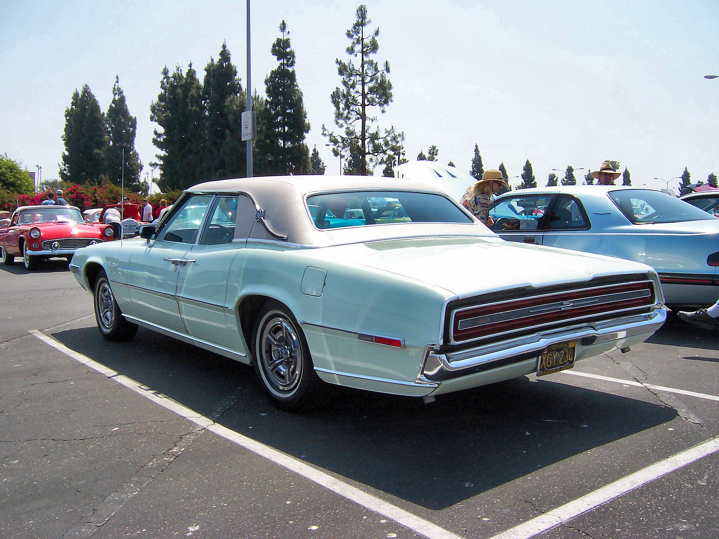 1968 Ford thunderbird fordor landau #3