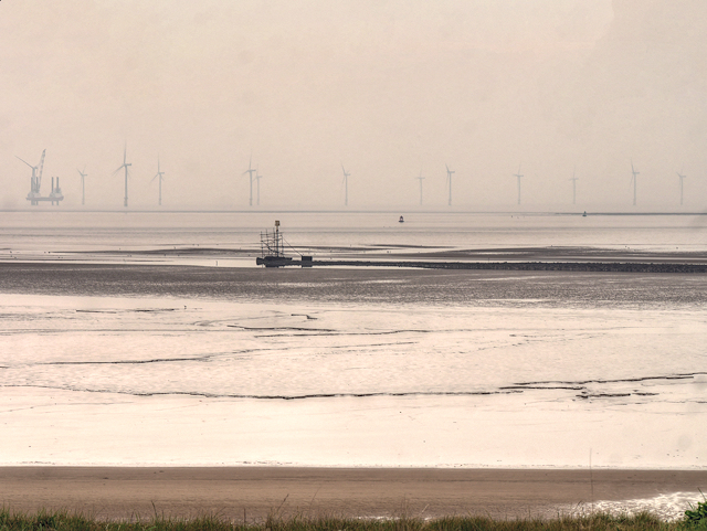 File:Alt Estuary - geograph.org.uk - 4943926.jpg