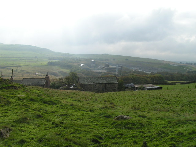 File:Beezleys and Skirwith Quarry - geograph.org.uk - 66154.jpg