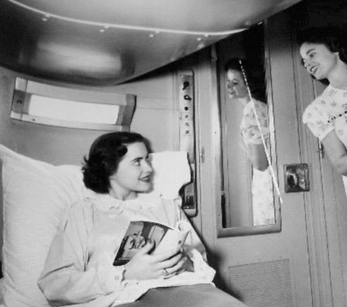 File:Broadway Limited duplex sleeper 1949.JPG