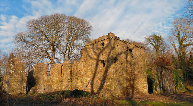 File:Candleston Castle - geograph.org.uk - 1096419.jpg