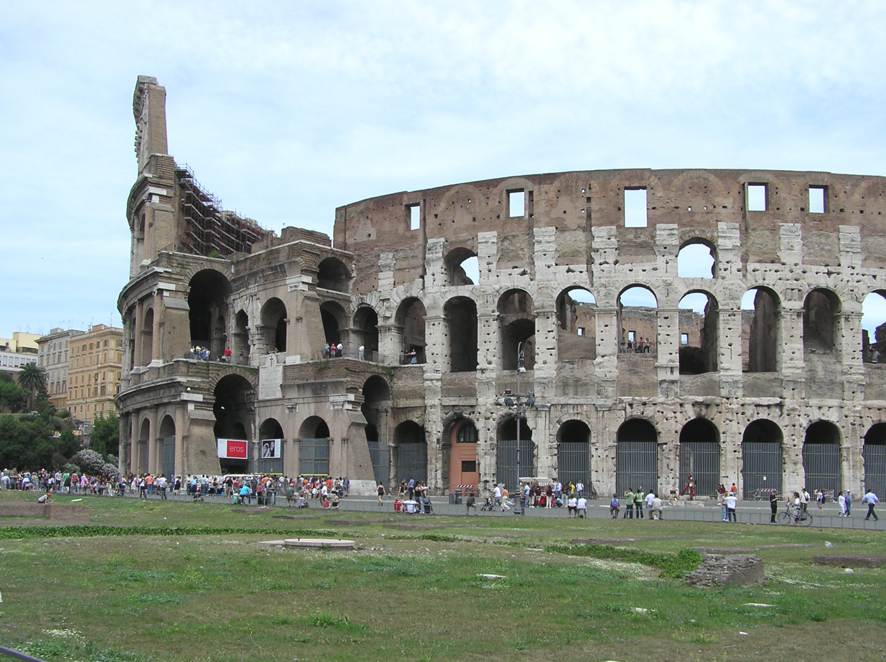 File:Colosseum.rome.arp.jpg - Wikimedia Commons