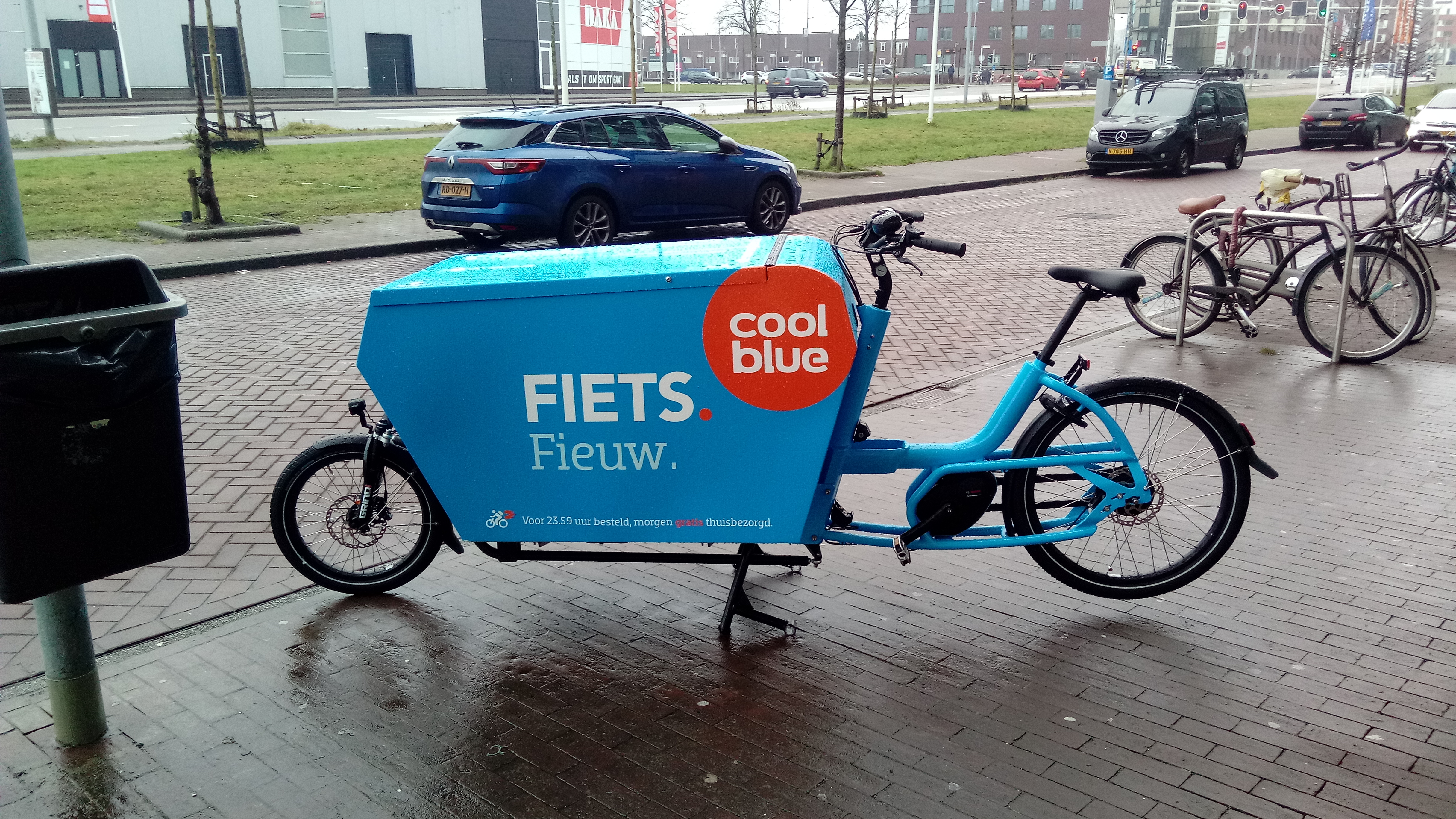 anker Uittreksel zelfstandig naamwoord File:Coolblue delivery bicycle, Groningen (2019).jpg - Wikimedia Commons