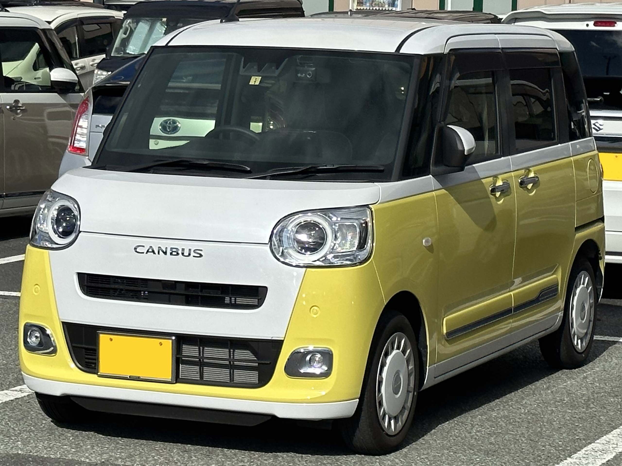 ファイル:Daihatsu MOVE CANBUS stripes G (5BA-LA850S-GBPF) front.jpg - Wikipedia