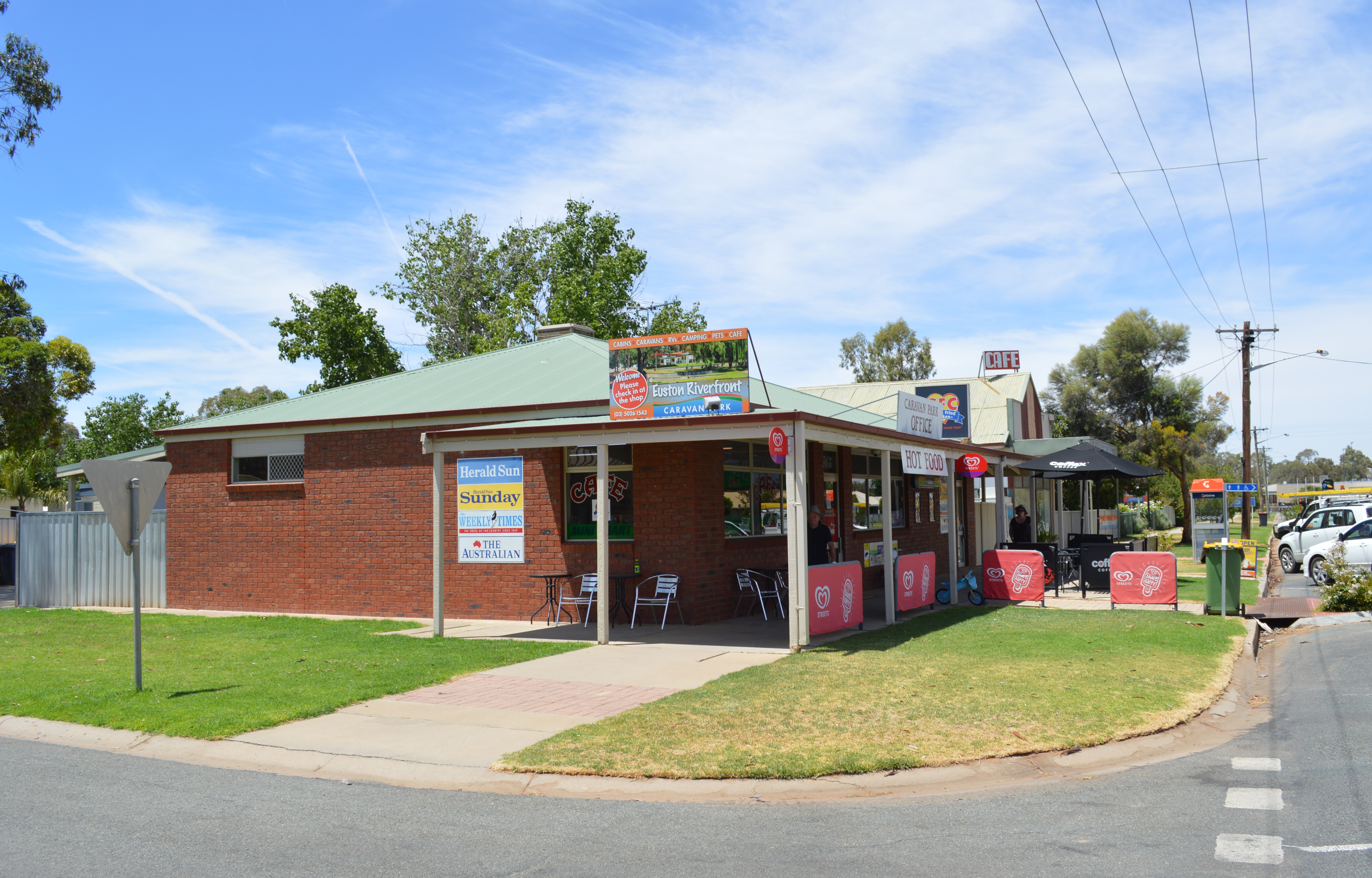 Parking store