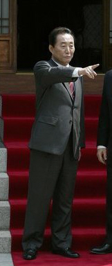 Image-GohKun-cropped.jpg