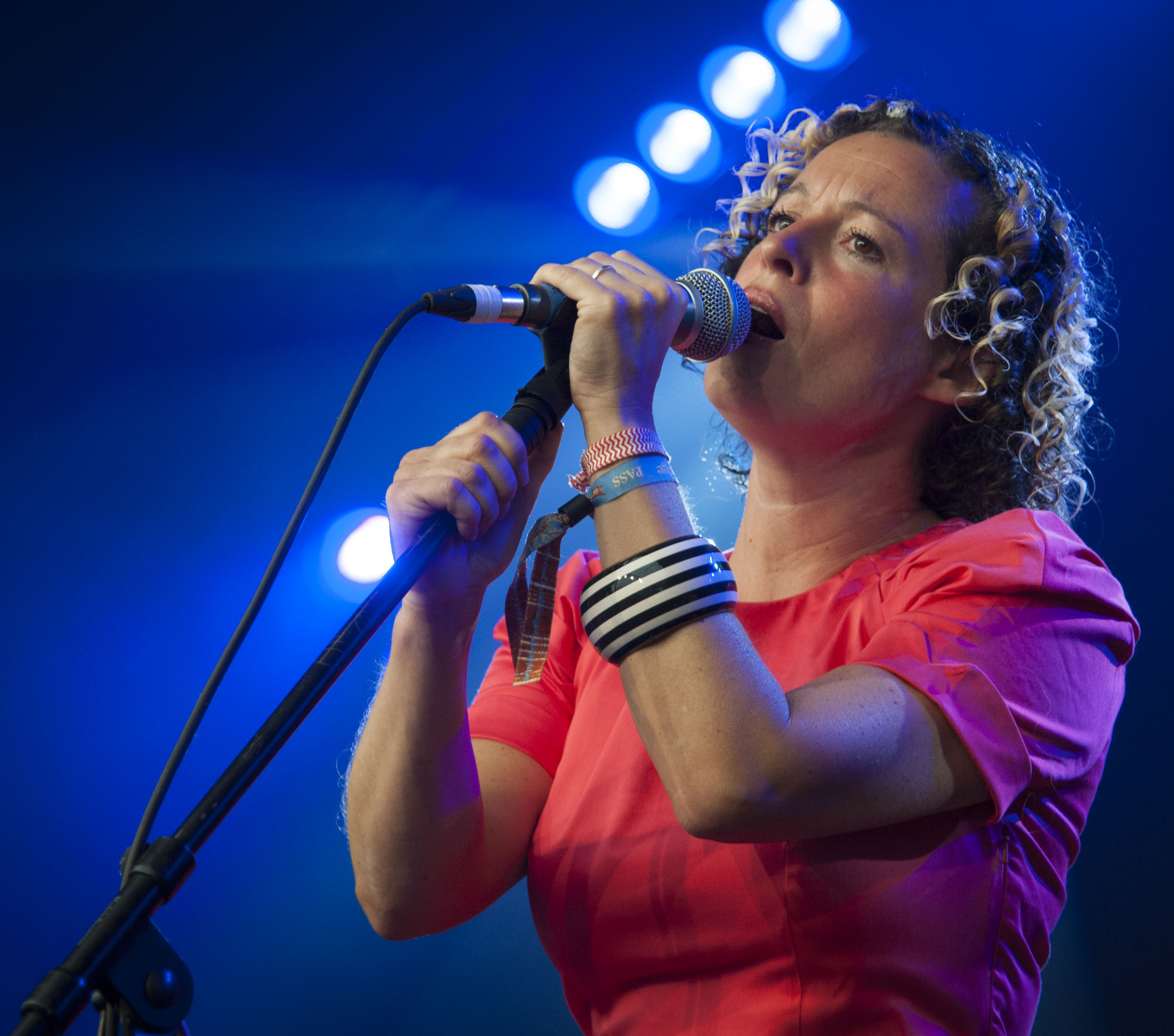 Rusby performing at the 2014<br>[[Cambridge Folk Festival]]
