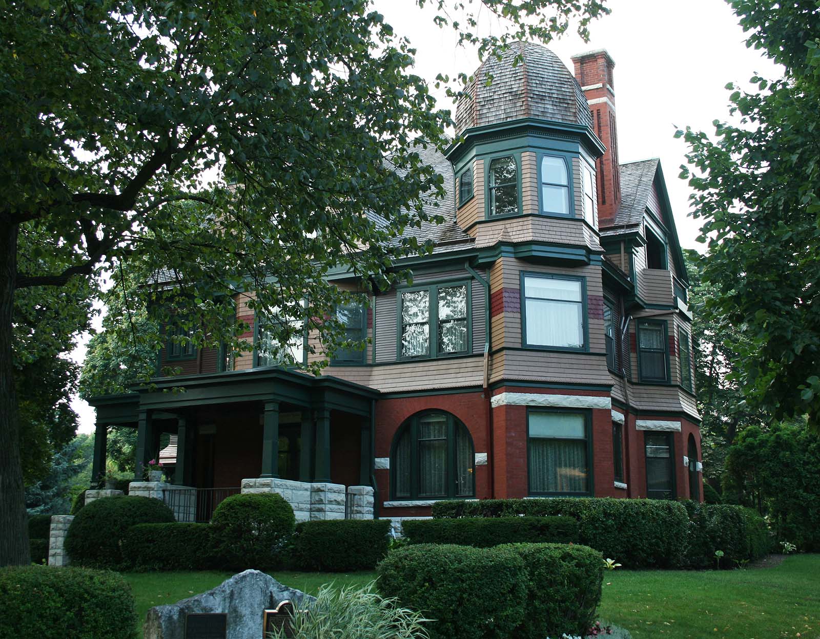 Kneeland-Walker House httpsuploadwikimediaorgwikipediacommons88