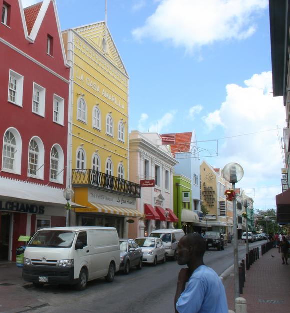 La Casa Amarilla Curazao Korsou Curacao.JPG