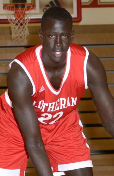 Thon Maker's 6'11 Cousin Makur Maker is an ABSOLUTE BEAST!!! 