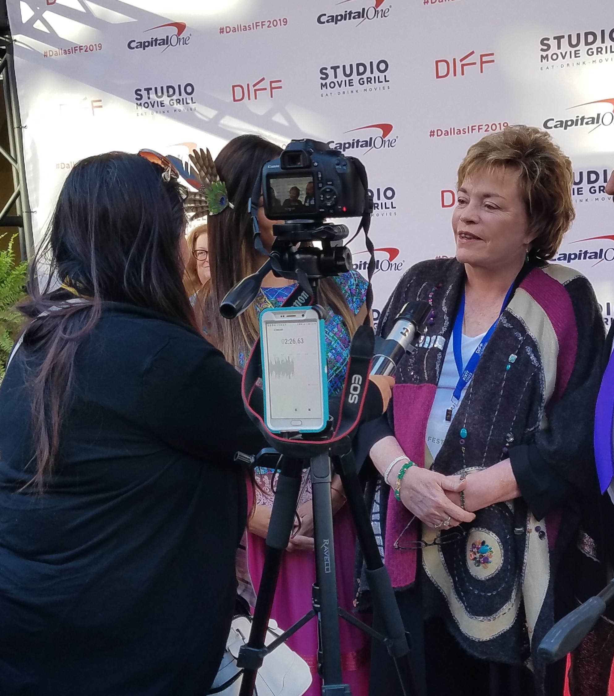 Margaret Donnelly en el estreno mundial de "Corazón de Bolívar" en el Festival Internacional de Cine de Dallas 2019.