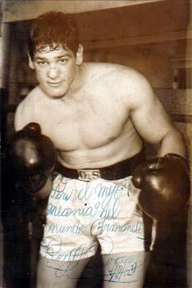 <span class="mw-page-title-main">Oscar Bonavena</span> Argentine boxer