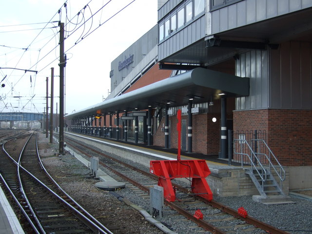 File:Platform 0, Doncaster Railway Station - geograph.org.uk - 5312165.jpg
