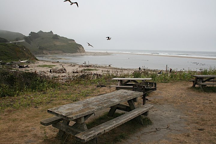 File:San Gergorio Beach.JPG