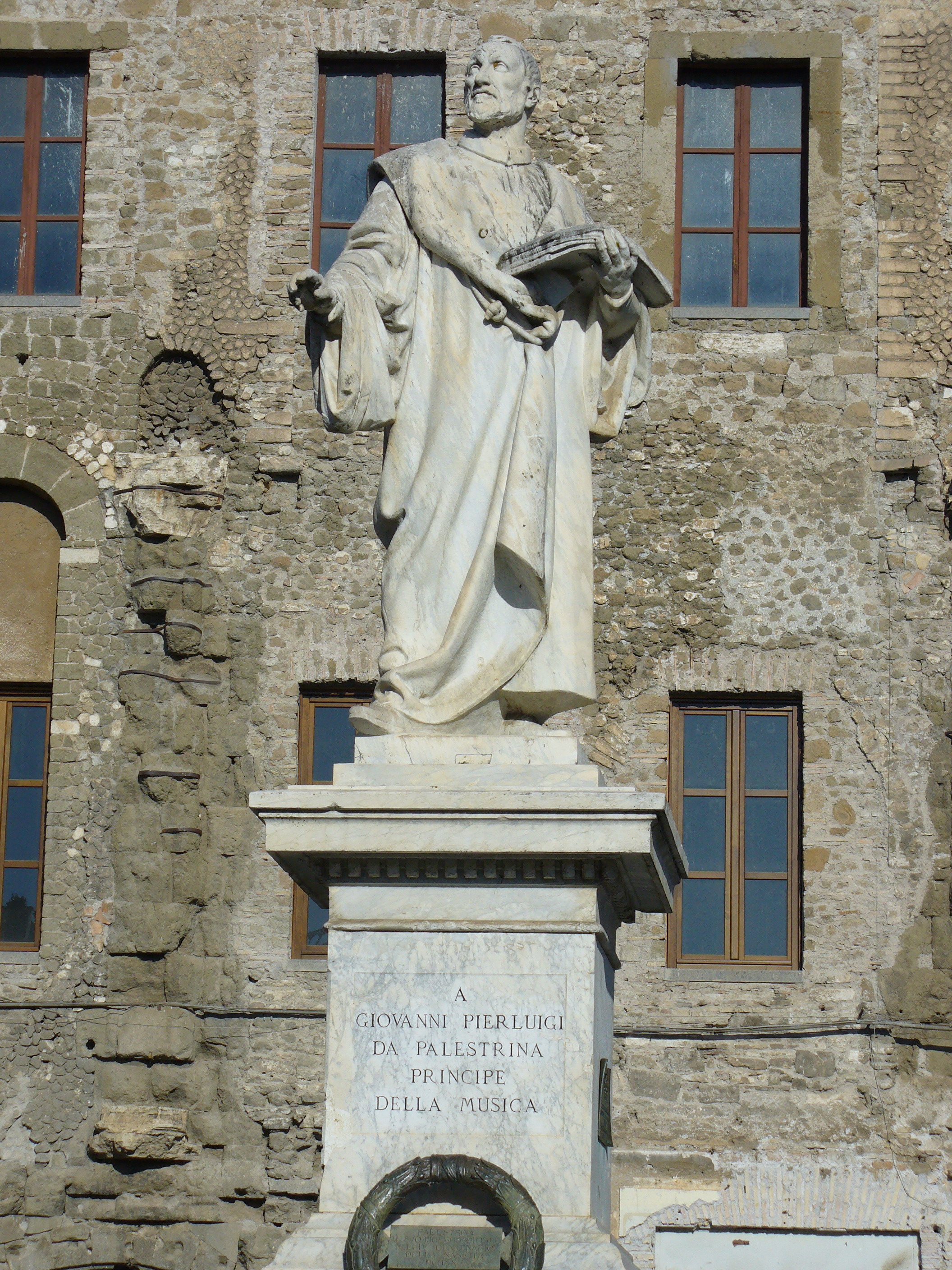 Statua di Pierluigi da Palestrina.jpg