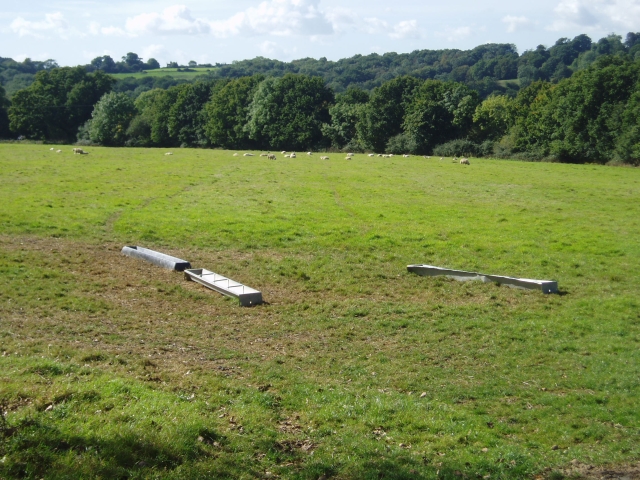 File:Streele Wood farm - geograph.org.uk - 59134.jpg