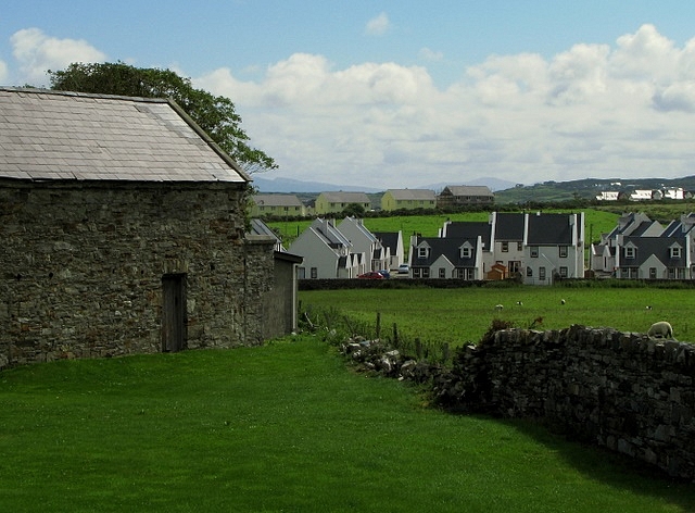 File:The old and the new, Dunfanaghy - geograph.org.uk - 899447.jpg