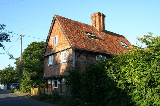 File:Timber and brick - geograph.org.uk - 1360629.jpg