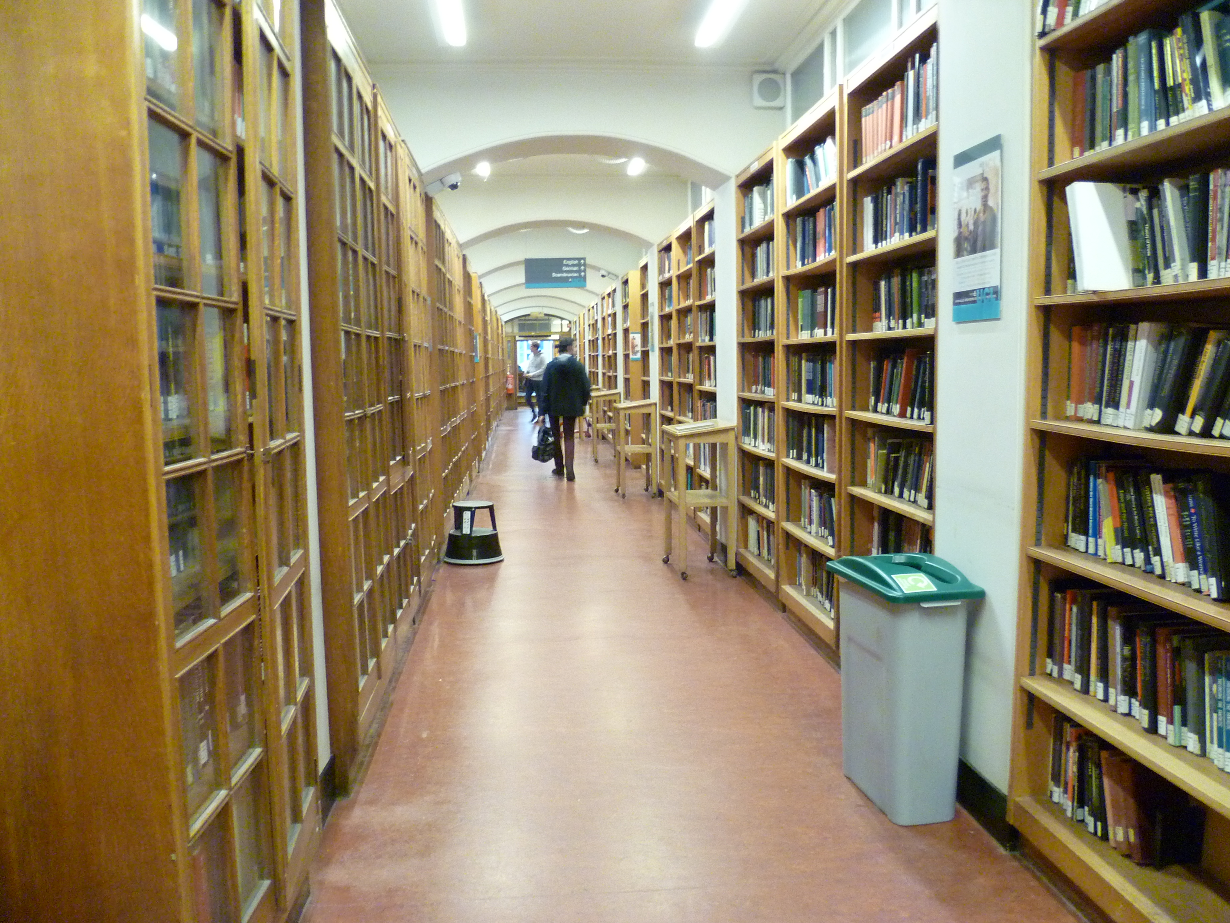 Библиотека 2 вк. University College London библиотека. Birkbeck, University of London Library. C main Library. Kirkkonummi main Library.