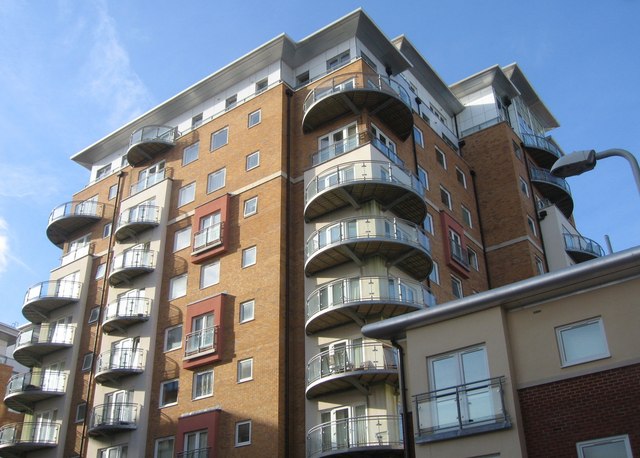 File:Victory Hill - one of many blocks - geograph.org.uk - 668612.jpg