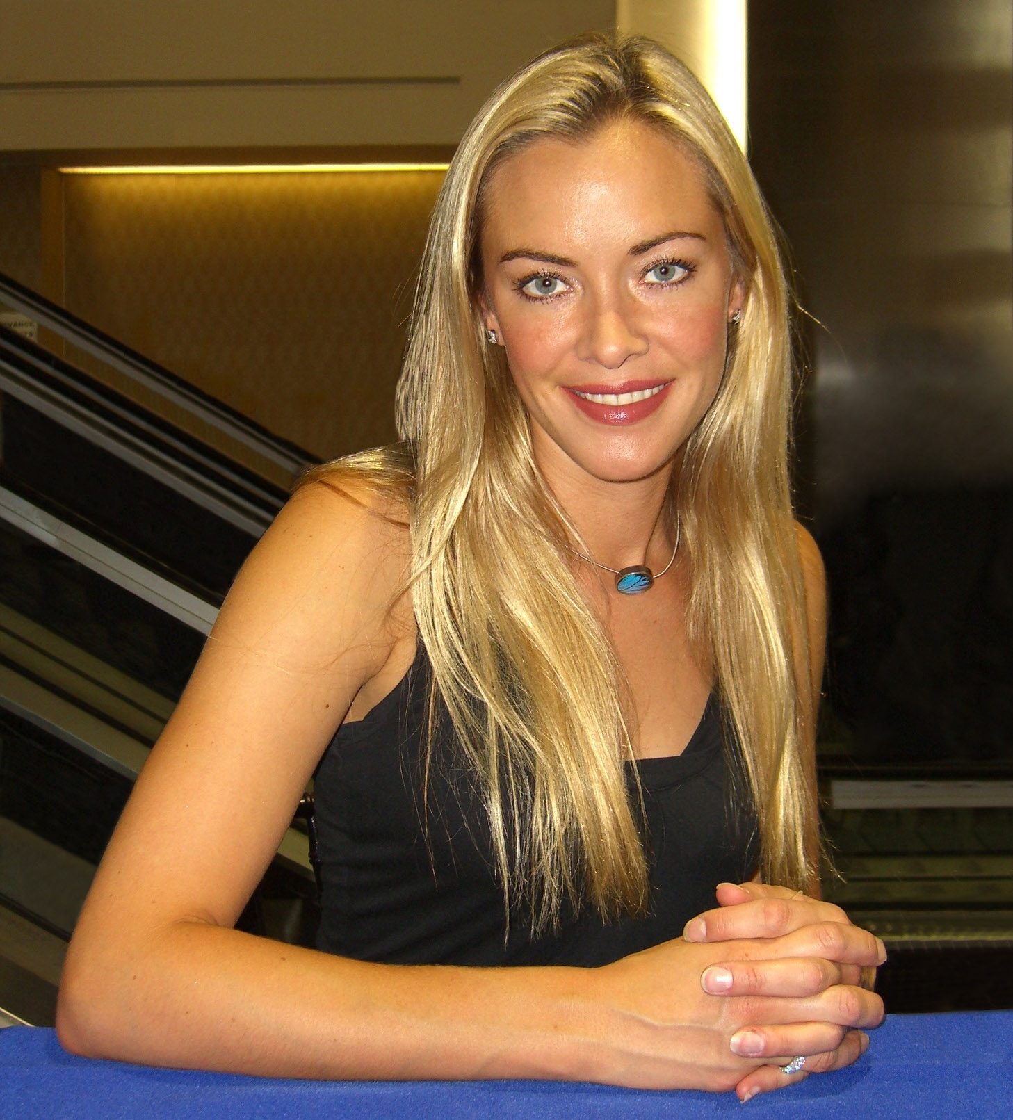 Kristanna loken