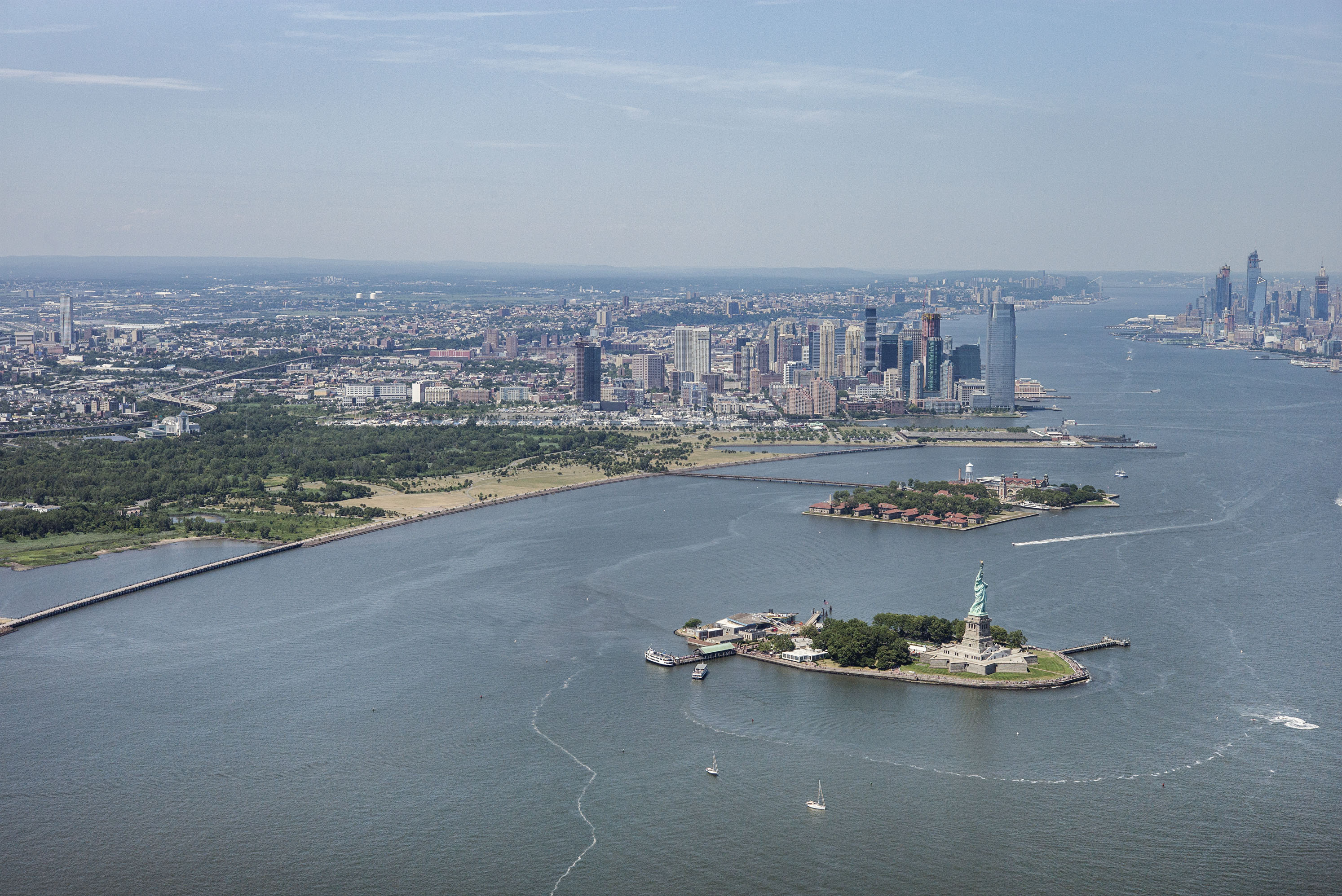 Aerial photograph of New York Harbor-Statue of Liberty-Ellis Island-Jersey City.jpg