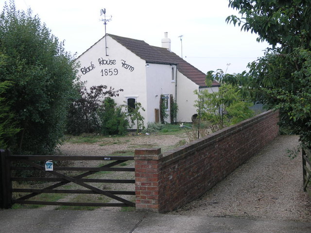 File:Black House Farm - geograph.org.uk - 230451.jpg