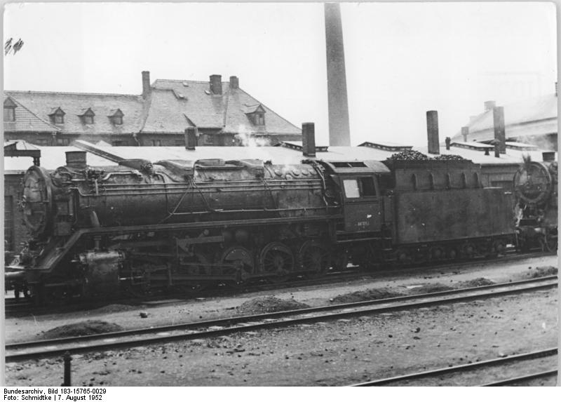 File:Bundesarchiv Bild 183-15765-0029, Dampflok 44 1053 (BR 44).jpg