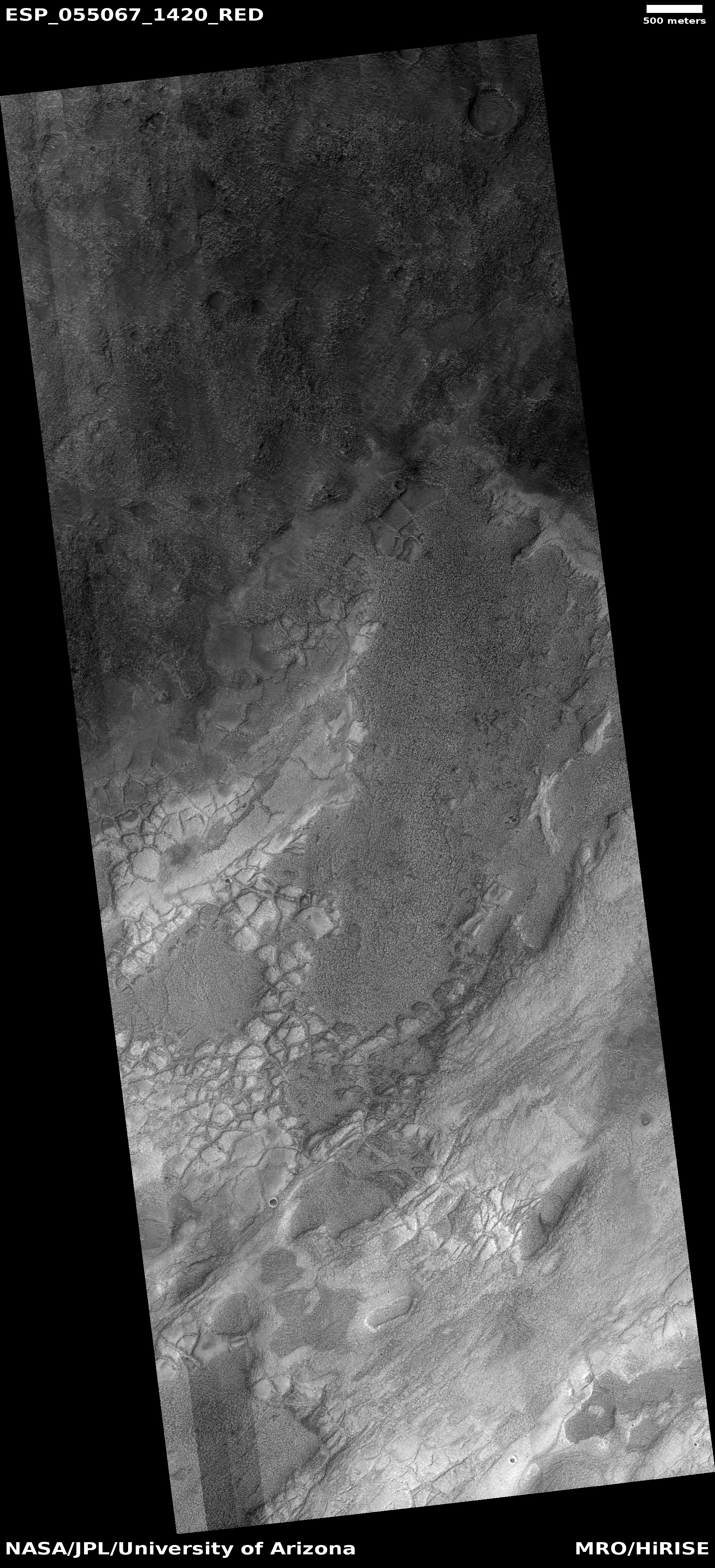 Floor features in Hellas Planitia