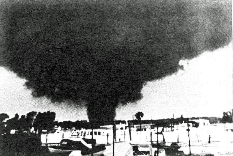 File:Erie Michigan 1953 tornado.jpg