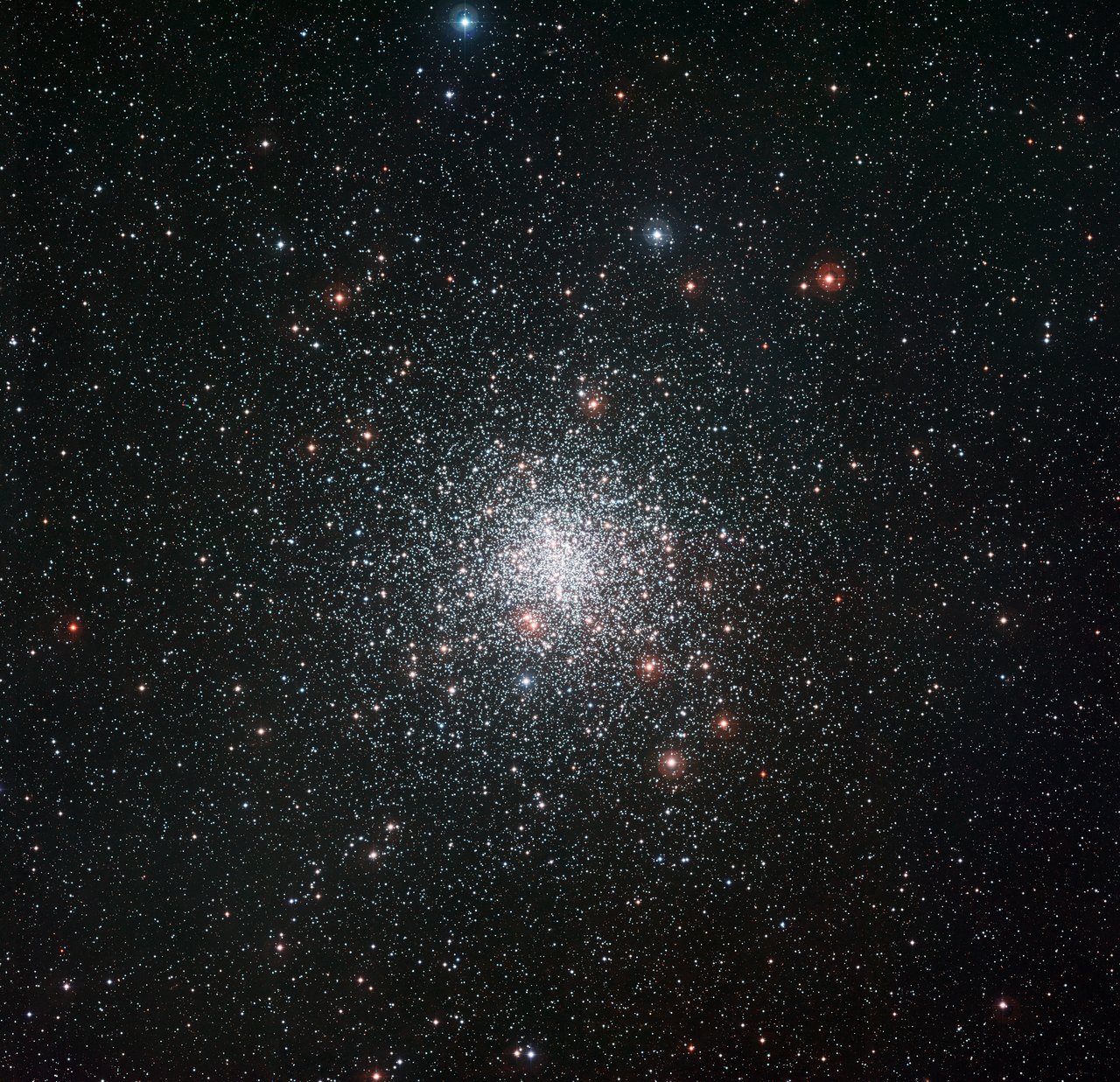 Globular_star_cluster_Messier_4.jpg