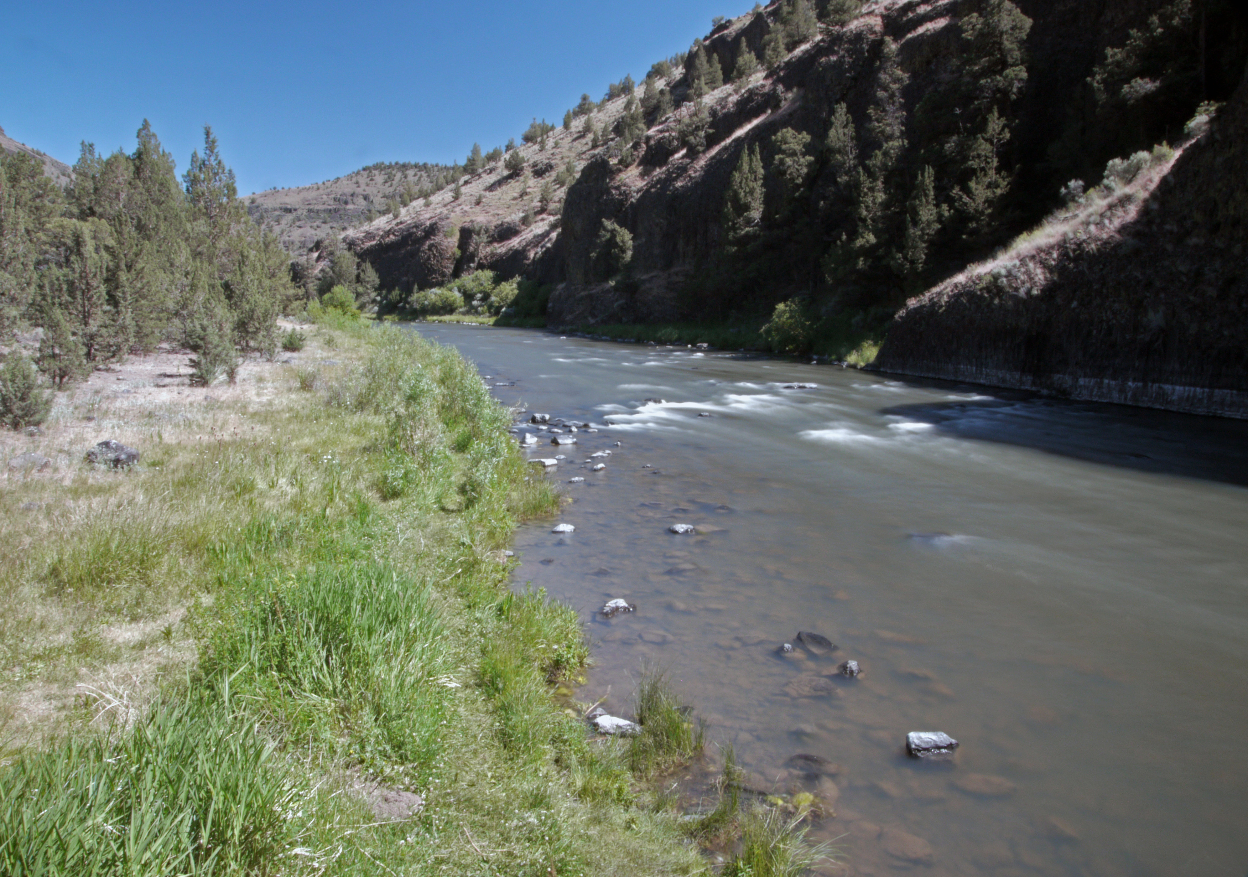 Crooked river