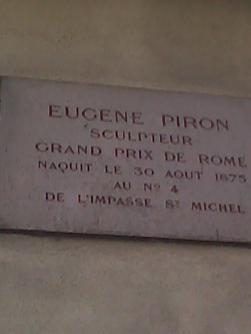 File:Plaque indiquant le lieu de naissance de Piron.jpg