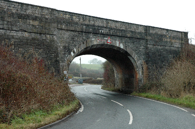 File:Railway Viaduct Wickwar - geograph.org.uk - 102276.jpg