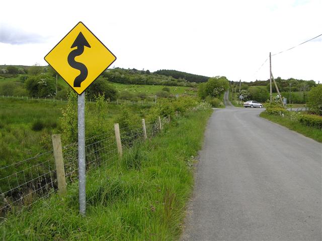 File:Road at Gortinessy - geograph.org.uk - 449729.jpg