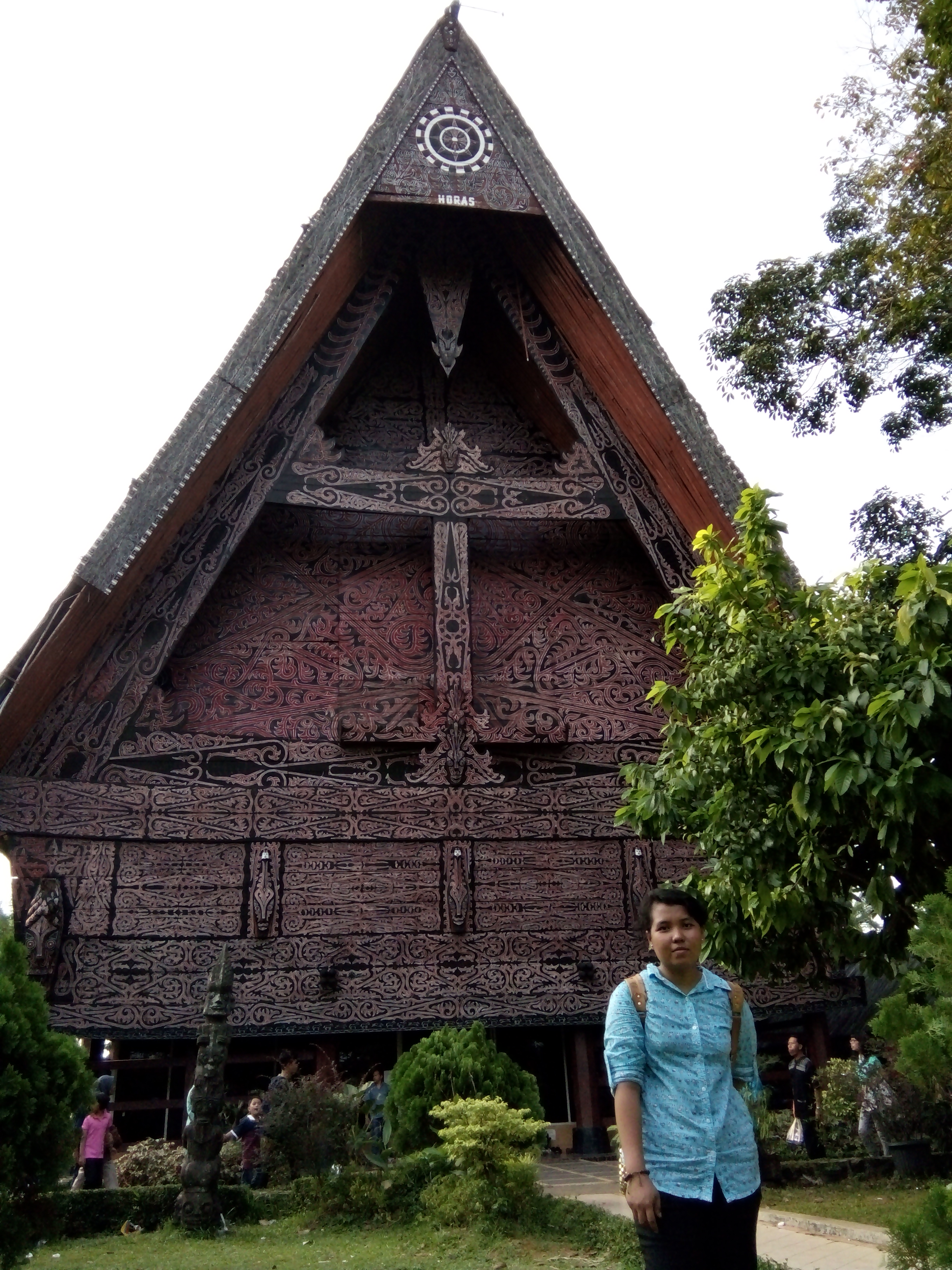 File Rumah Bolon The Traditional House Of Batak Toba Jpg