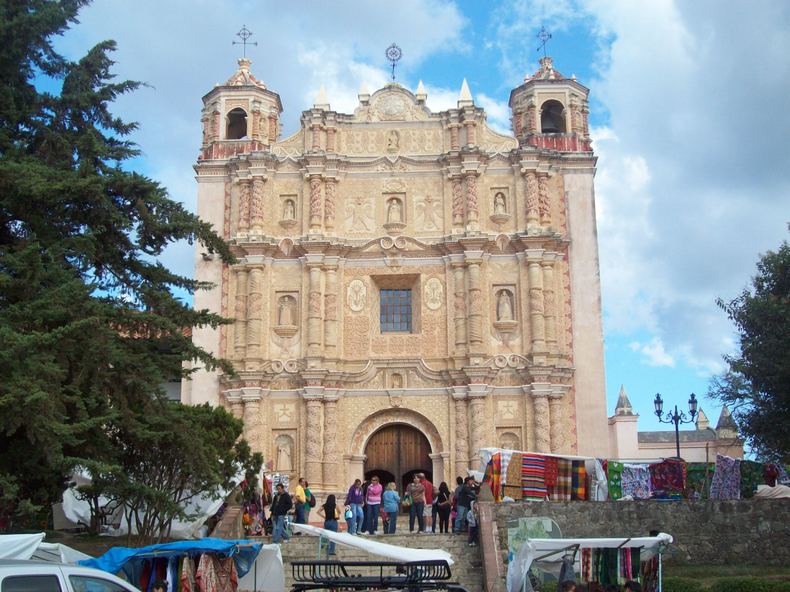 Santo Domingo (San Cristóbal de las Casas) – Wikipedia