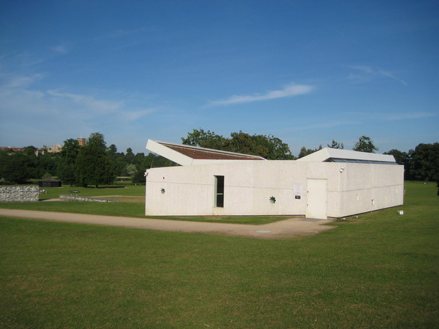 File:St Albans, Verulamium Roman Mosaic and Hypocaust Museum - geograph.org.uk - 1347309.jpg