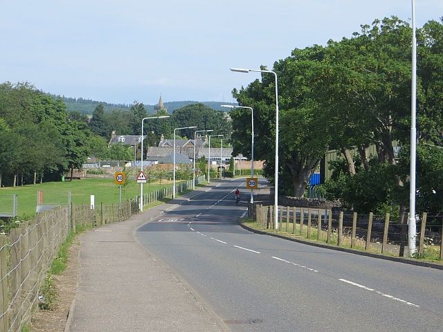 File:Station Road, Auchtermuchty - geograph.org.uk - 3567627.jpg