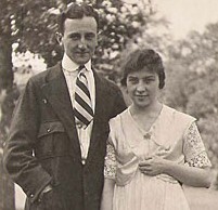 Fichier:William and Elizebeth Friedman 1917.jpg