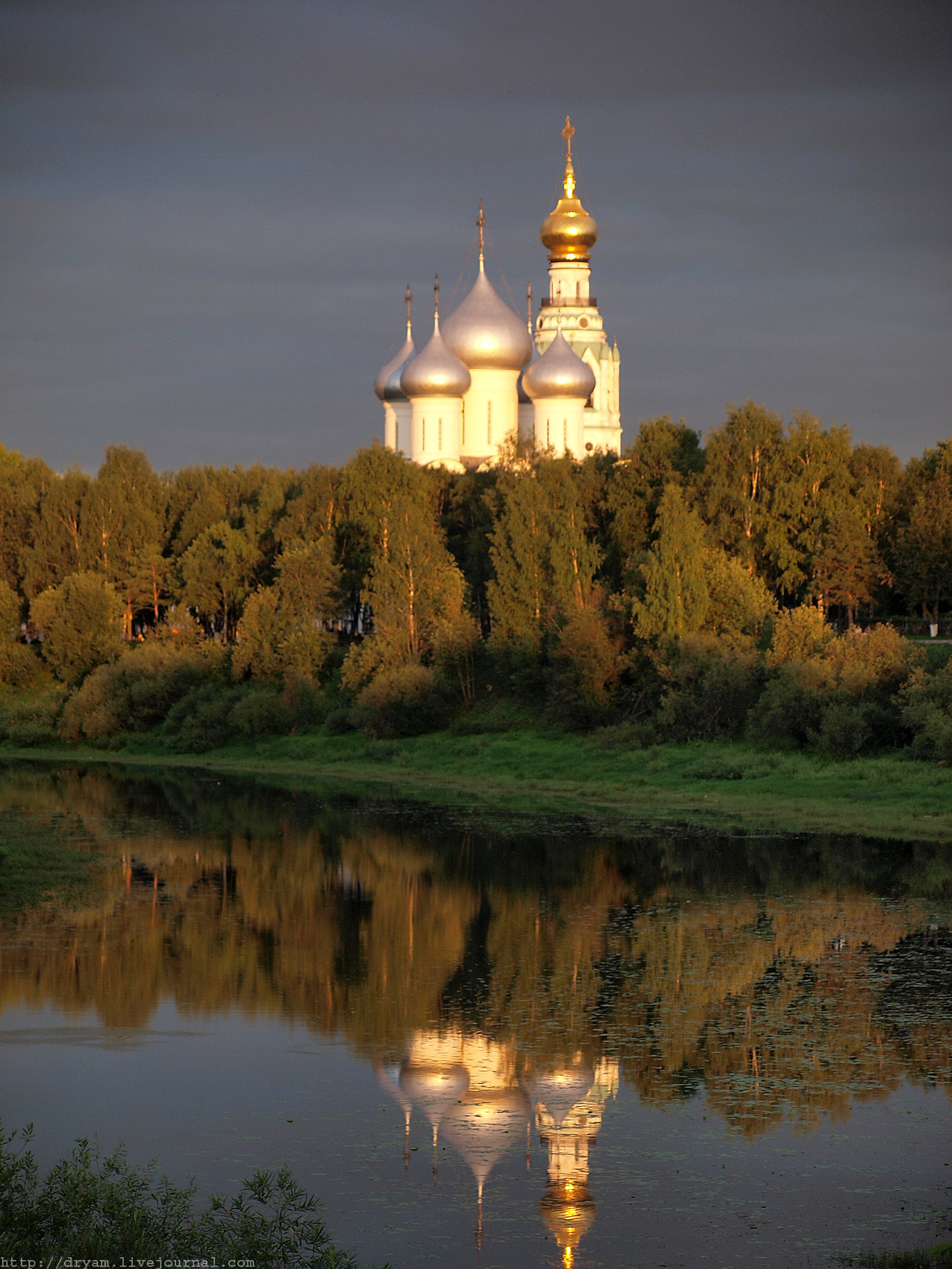 Воскресенский собор на закате Арзамас